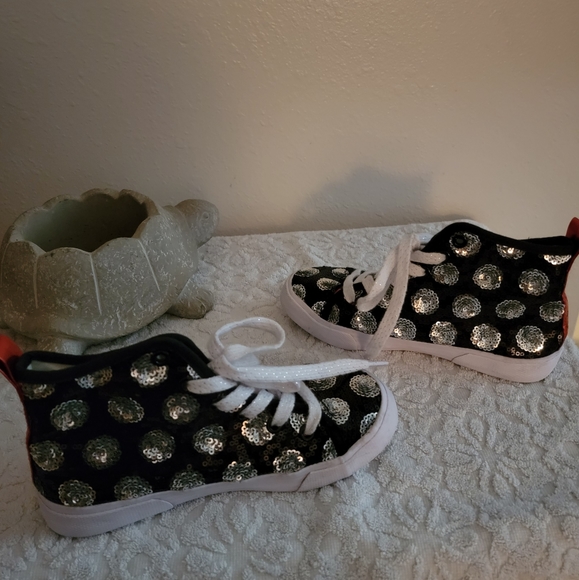 Minnie mouse high top sneakers - Picture 3 of 5